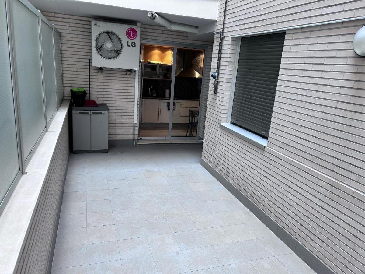 サラゴサJuncal Bonito Loft, 110 M2アパートメント エクステリア 写真